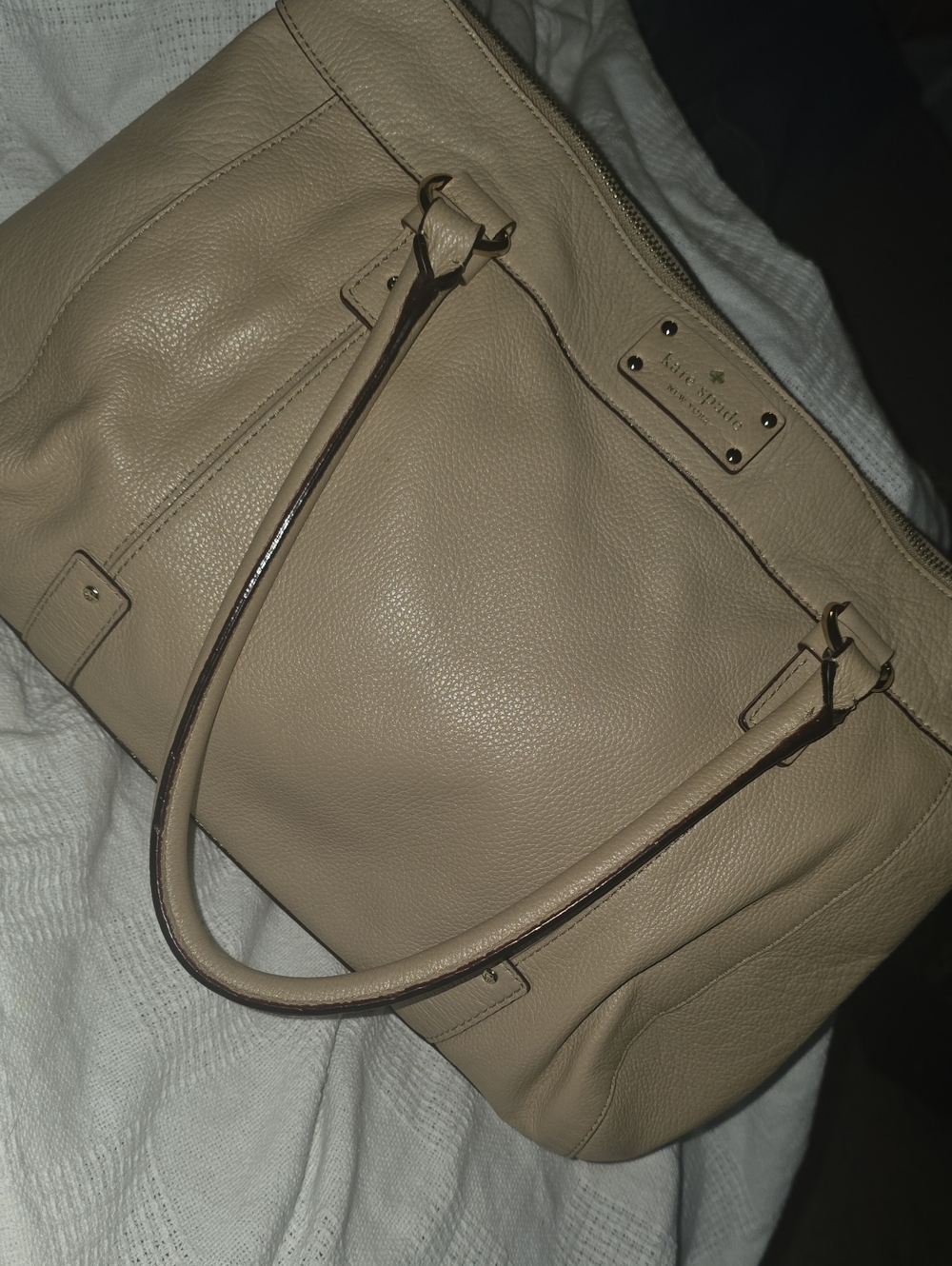 Kate Spade Neutral Beige Pebbled Leather Tote With Original Duster.